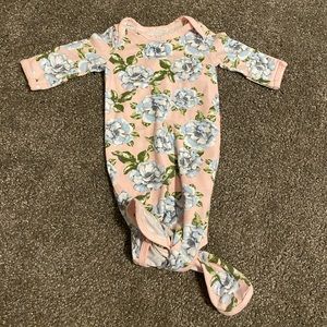 Baby Essentials knotted gown